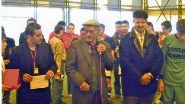 ÖZALAN FUTBOL TAKIMI VE TURNUVA RESİMLERİ